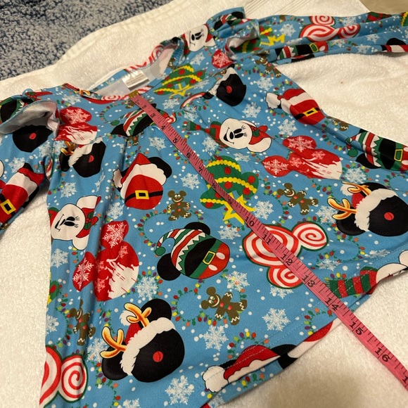 Boutique toddler Christmas dress long sleeves ruffles on shoulders size S - Picture 3 of 8